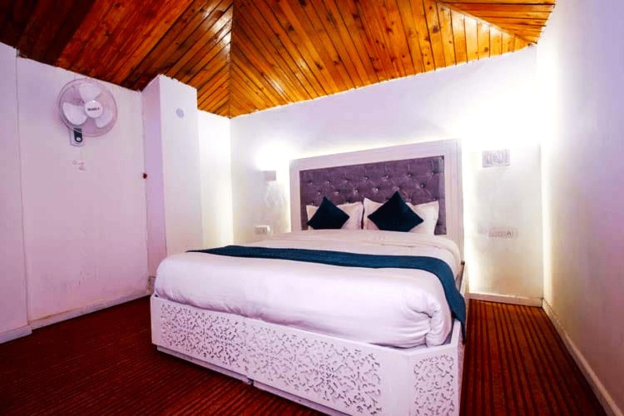 Hotel Snow Princess Manāli Eksteriør bilde