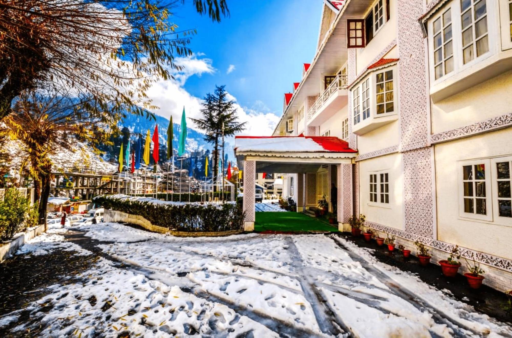 Hotel Snow Princess Manāli Eksteriør bilde