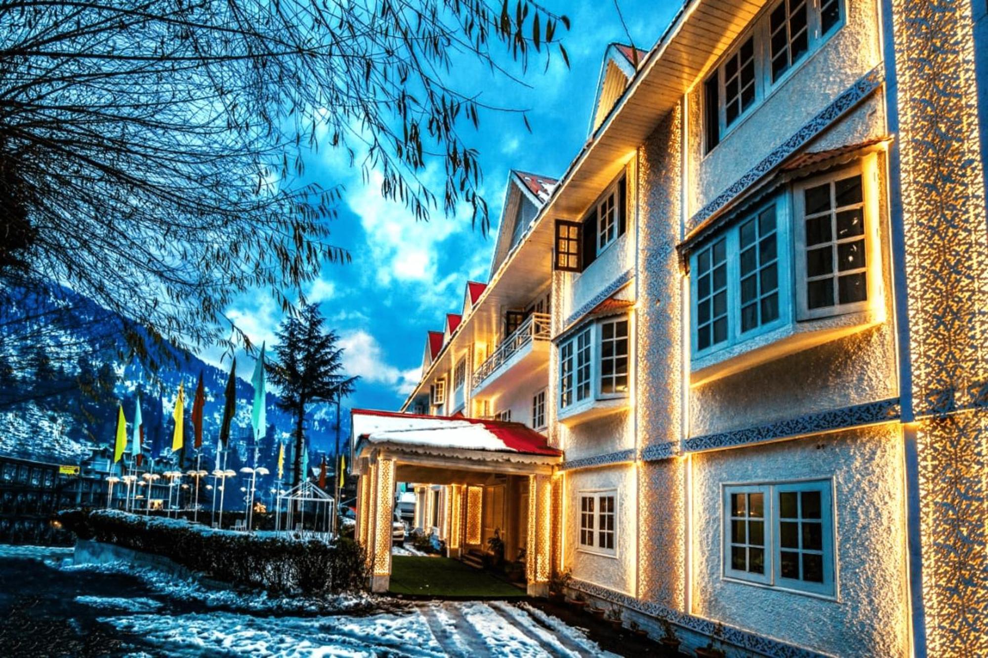 Hotel Snow Princess Manāli Eksteriør bilde